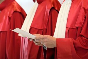 Richterwahl für Bundesverfassungsgericht: Bundestag wählt neue Kandidaten